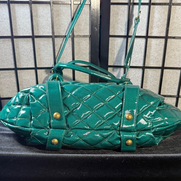 MAXX  New York Jewel Green Quilted Women's Hobo Style Bag - Picture 6 of 13